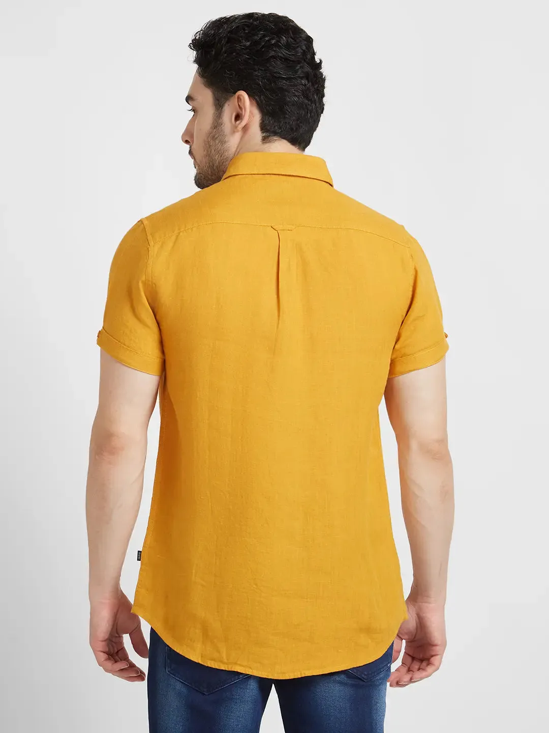 Spykar Men Mustard Yellow Linen Regular Slim Fit Half Sleeve Plain Shirt