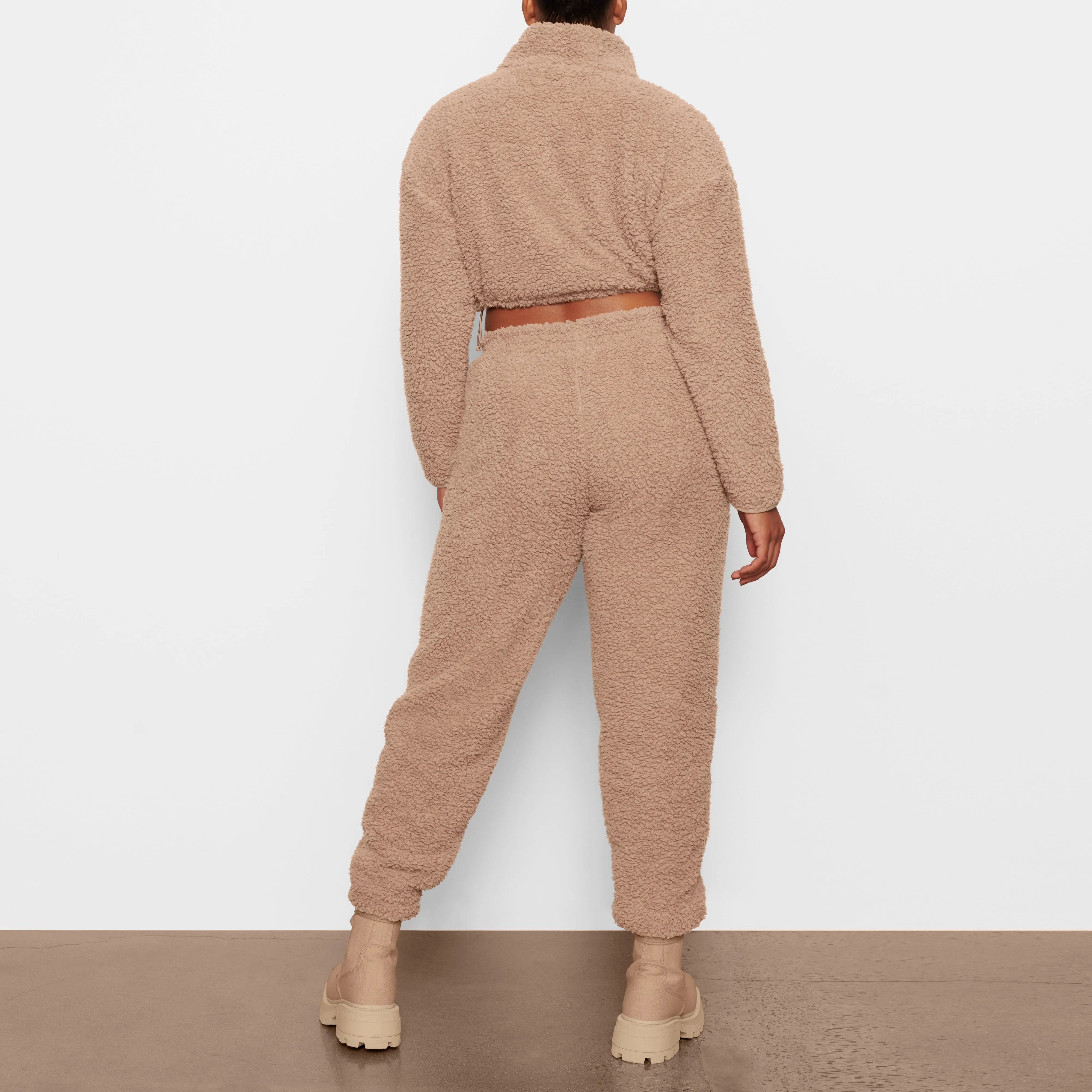 TEDDY ZIP UP CROP JACKET | TIGERS EYE